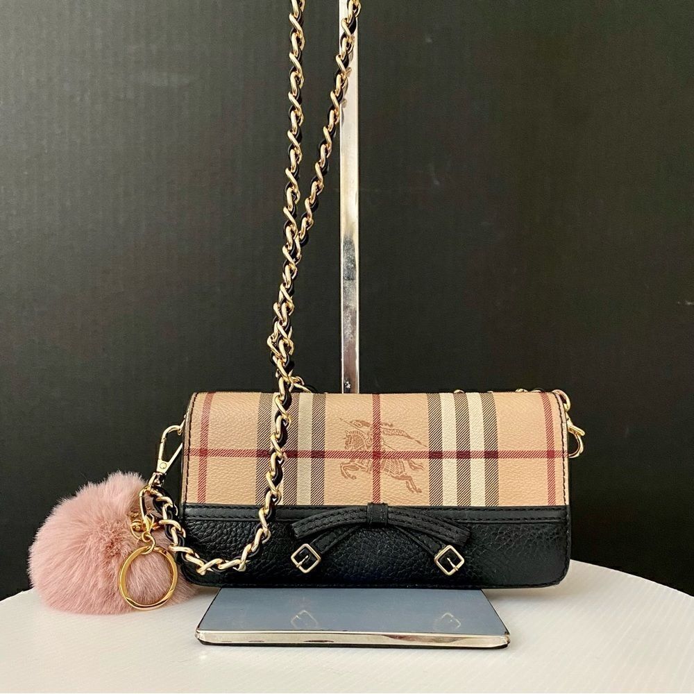 BURBERRY Nova Check Wallet to Crossbody Shoulder Bag
